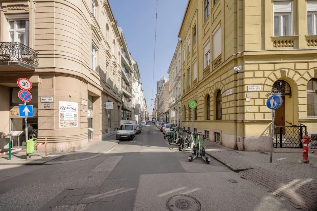 Apartment Deleted Budapest